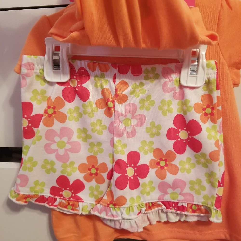 24M Jumping Beans pajama set - Picture 2 of 3